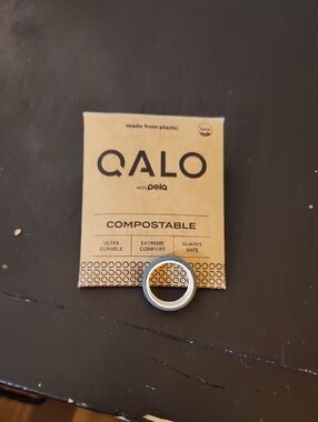 Qalo Silicone Ring